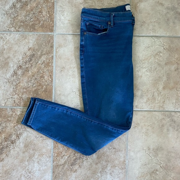 LOFT Pants - Women’s Loft jean leggings